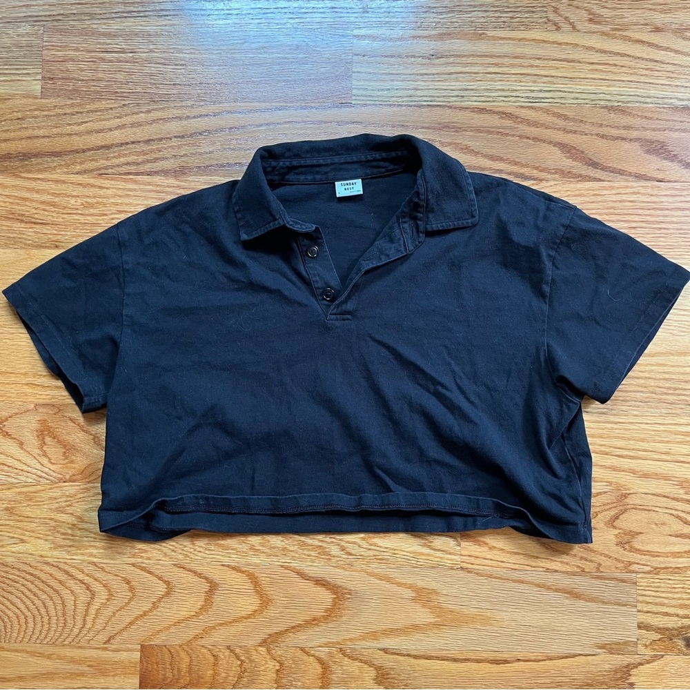 Aritzia Sunday Best black collared crop top size small